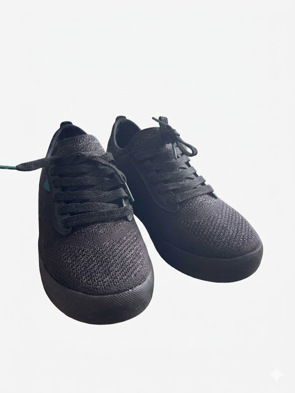 Vessi Weekend Sneakers - Asphalt Black - Men’s Size 6 (M06) / Women’s 7.5-8